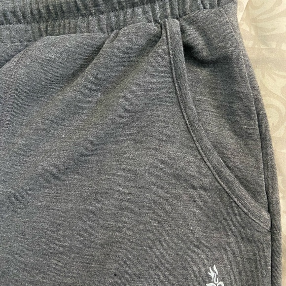 2 Piece Gray Lounging Set - Picture 12 of 13